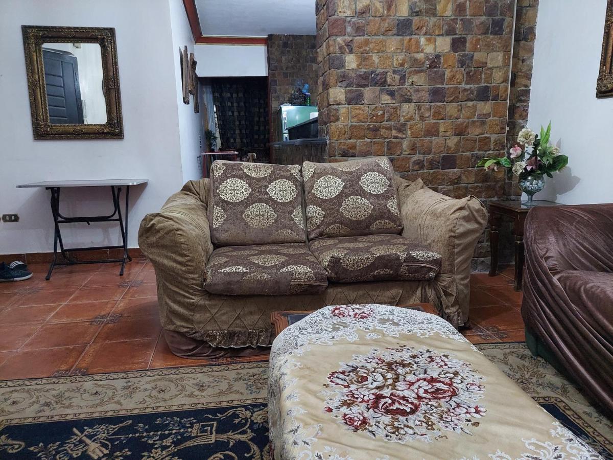 Al Moayad Apartment Near To Genina Mall, Abbas Al Akkad カイロ エクステリア 写真