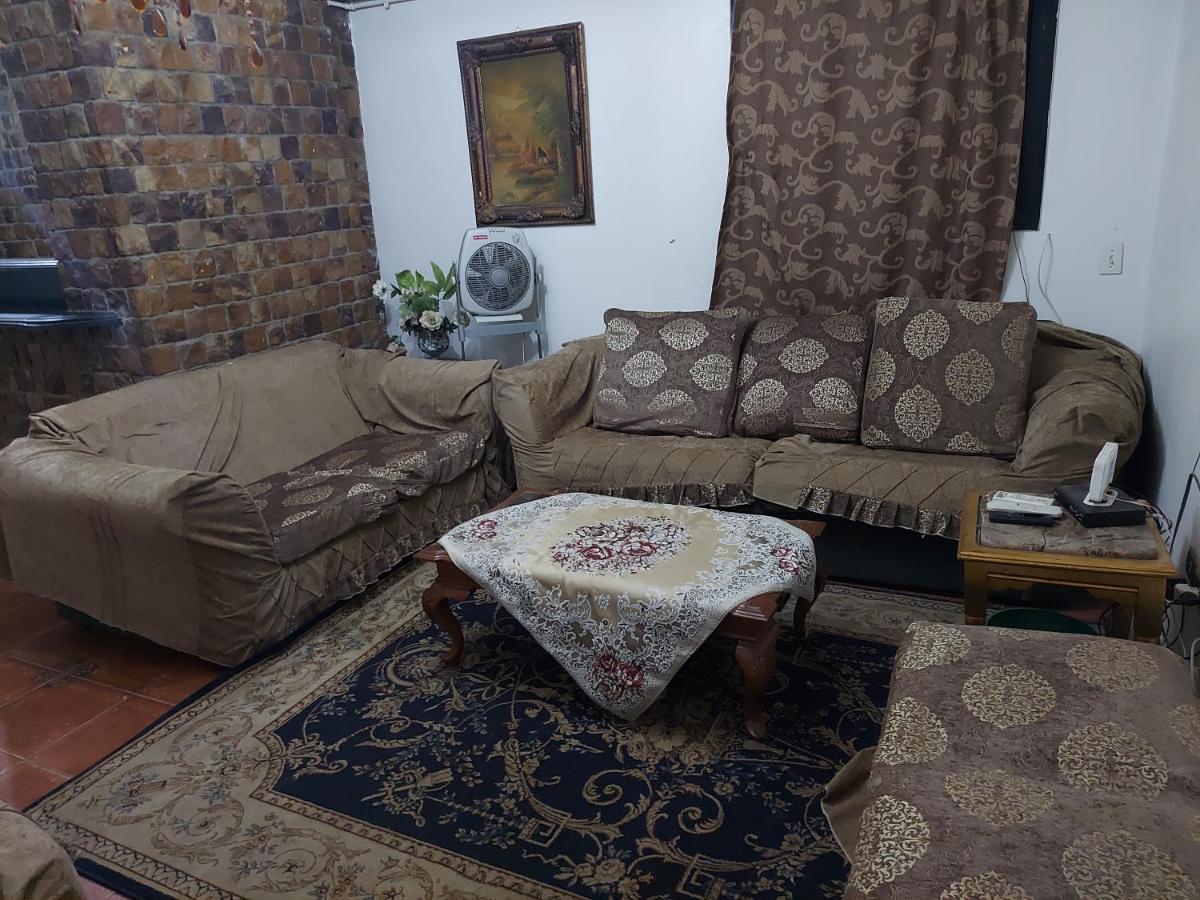 Al Moayad Apartment Near To Genina Mall, Abbas Al Akkad カイロ エクステリア 写真